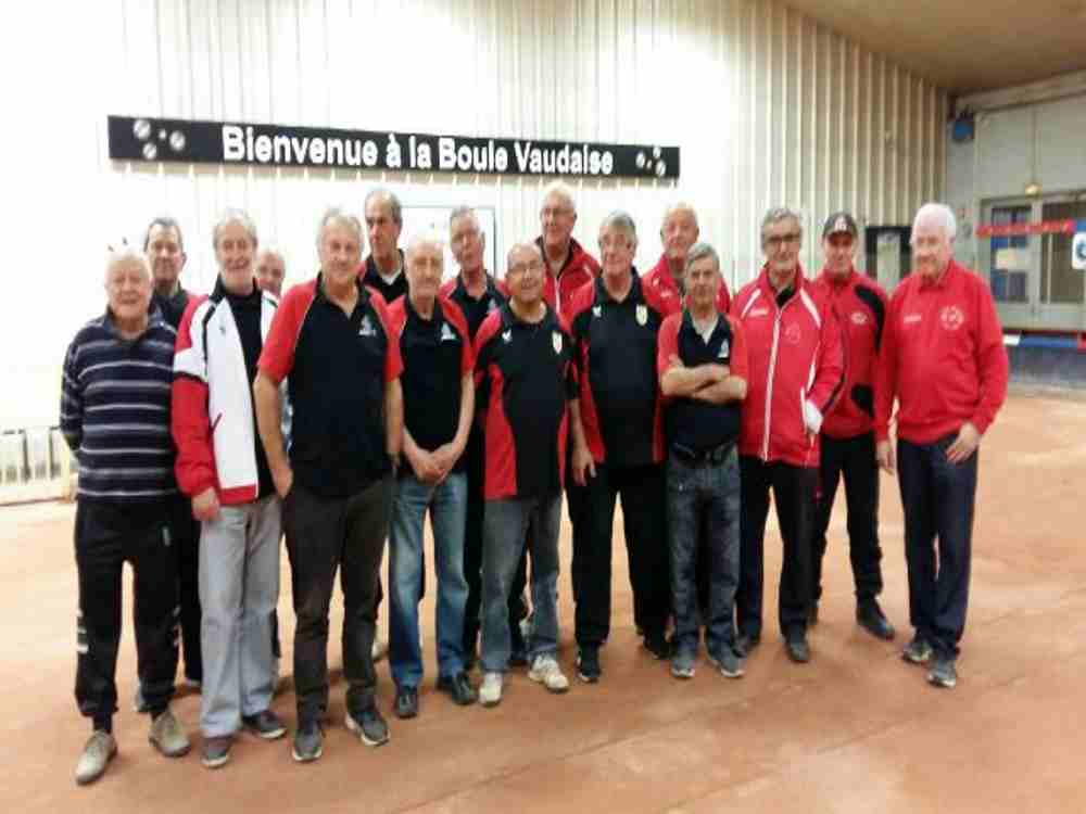 VAULX-EN-VELIN | Boules Lyonnaises > Peyratou et Theuil finalistes de la coupe de l’Amitié VAULX-EN-VELIN | Boules Lyonnaises > Peyratou et Theuil finalistes de la coupe de l’Amitié