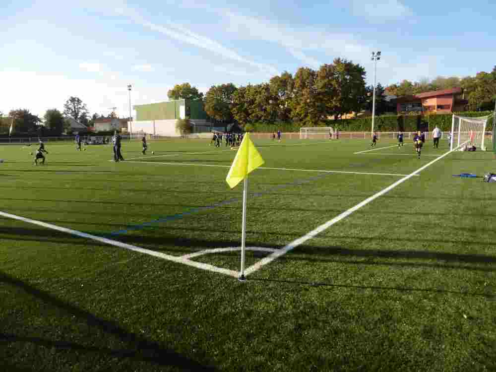 GENAS | Le 2° terrain de foot synthétique de la commune a été inauguré