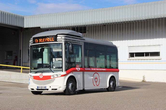 GENAS | Le premier bus 100 % électrique du réseau TCL est arrivé ce jour sur la commune