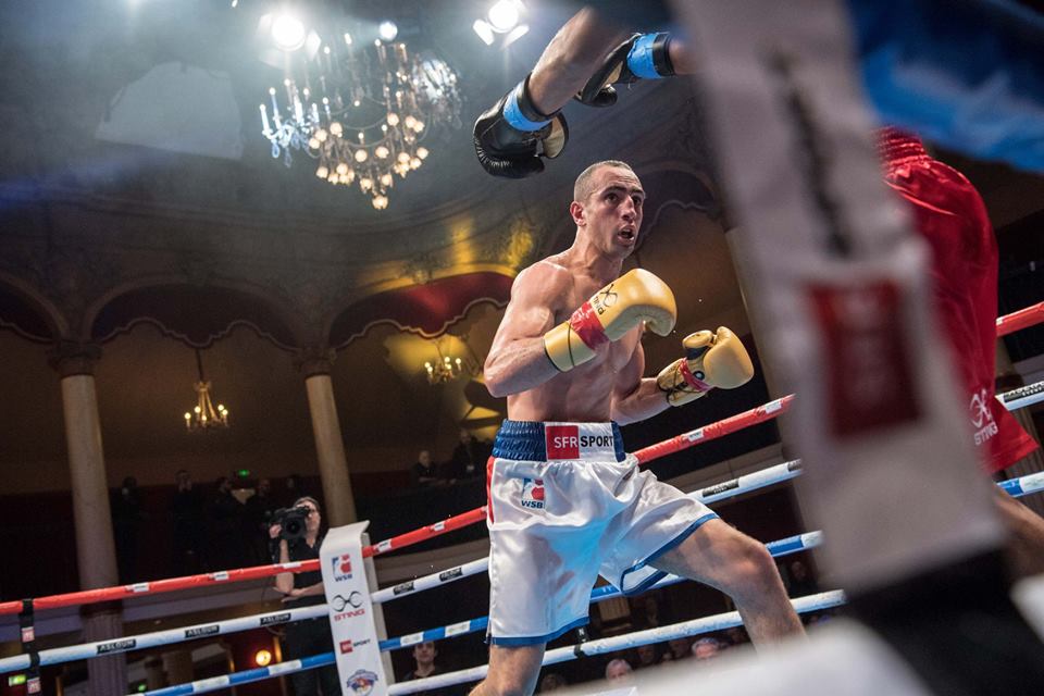 VAULX-EN-VELIN | Le boxeur Nizar Trimech vainqueur pour les Fighting Roosters