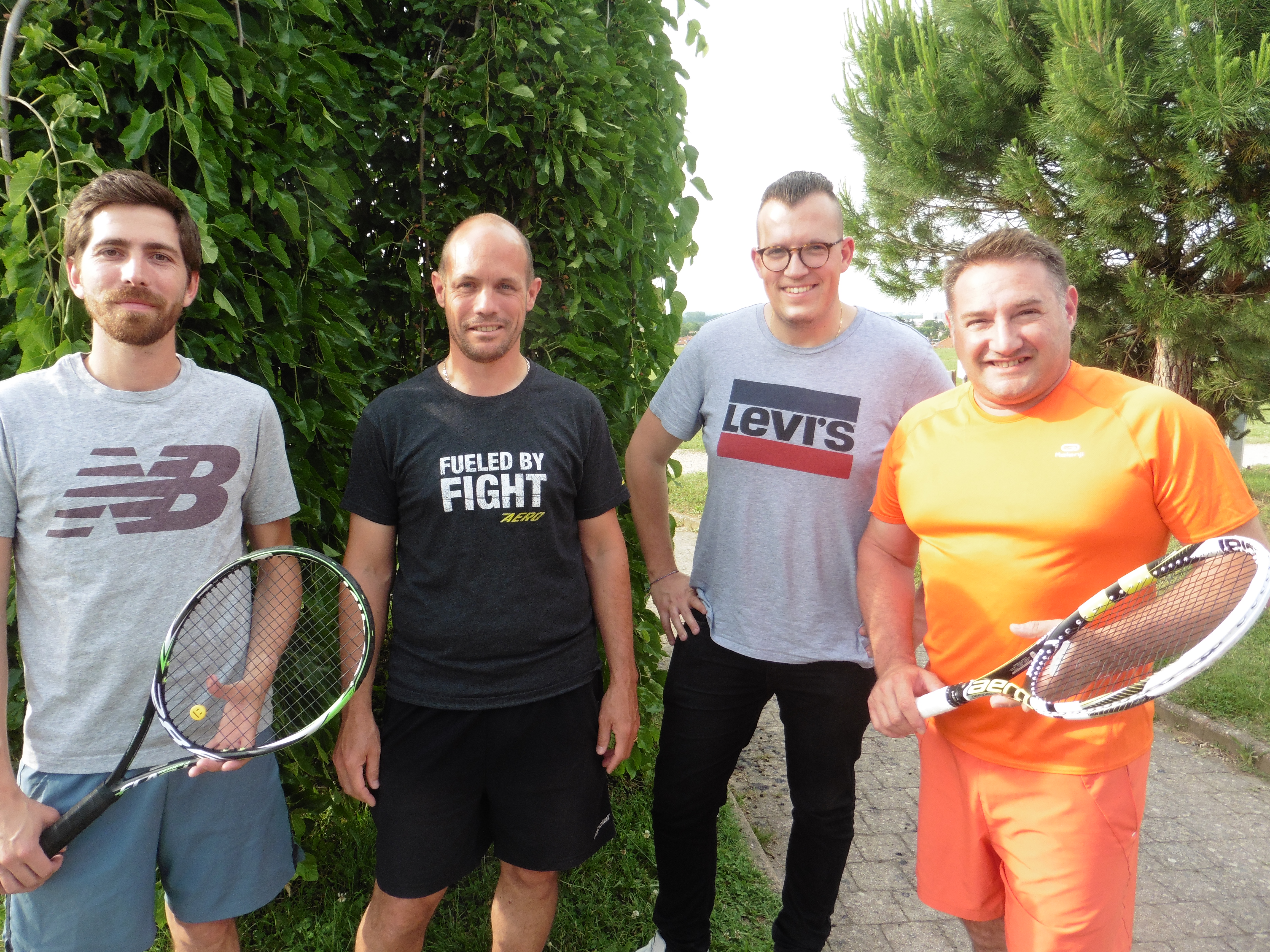 PUSIGNAN | Les résultats de mardi au tournoi de tennis seniors