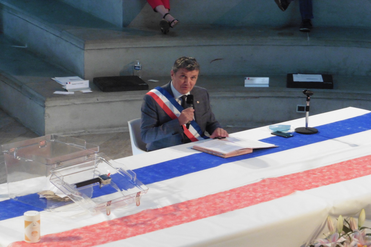 GENAS | Daniel Valéro réélu maire pour un 3° mandat