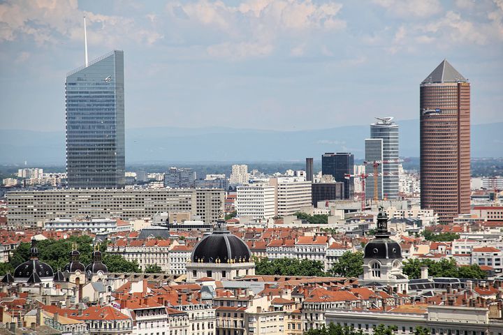 Les entreprises Lyonnaises > une dynamique économique attractive et innovante depuis des siècles