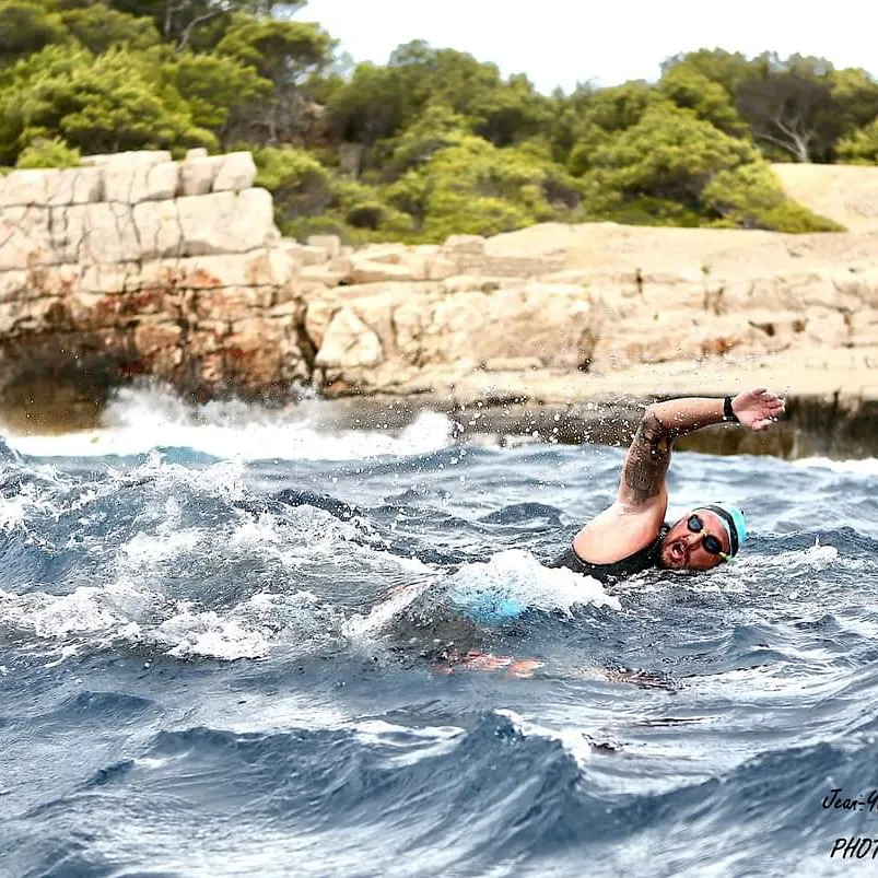 LYON | Frédéric Romera « je suis à la recherche de sponsors pour le marathon à la nage « Capri-Naples »