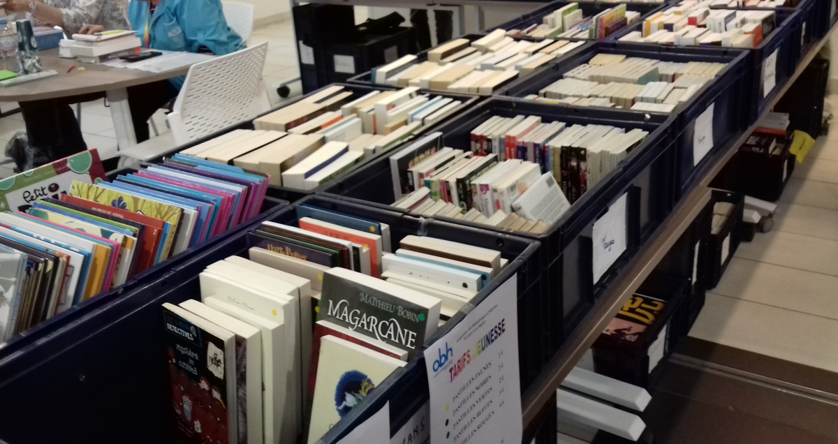 Rhône | Les prochaines ventes de l’Association des Bibliothèques d’Hôpitaux